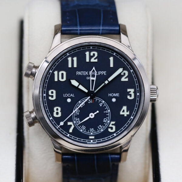 Patek Philippe 5524G-001 Blue CALATRAVA PILOT  42mm 2021